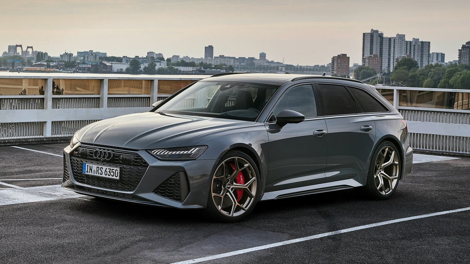 Audi RS6 Avant prize