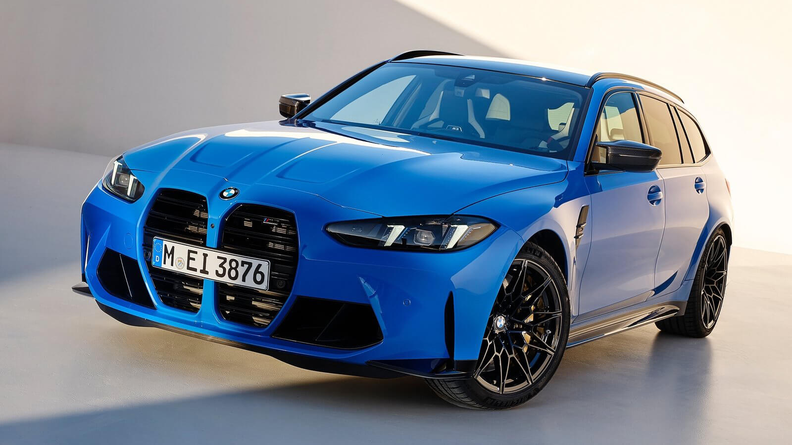 BMW M3 Competition Touring prize 6