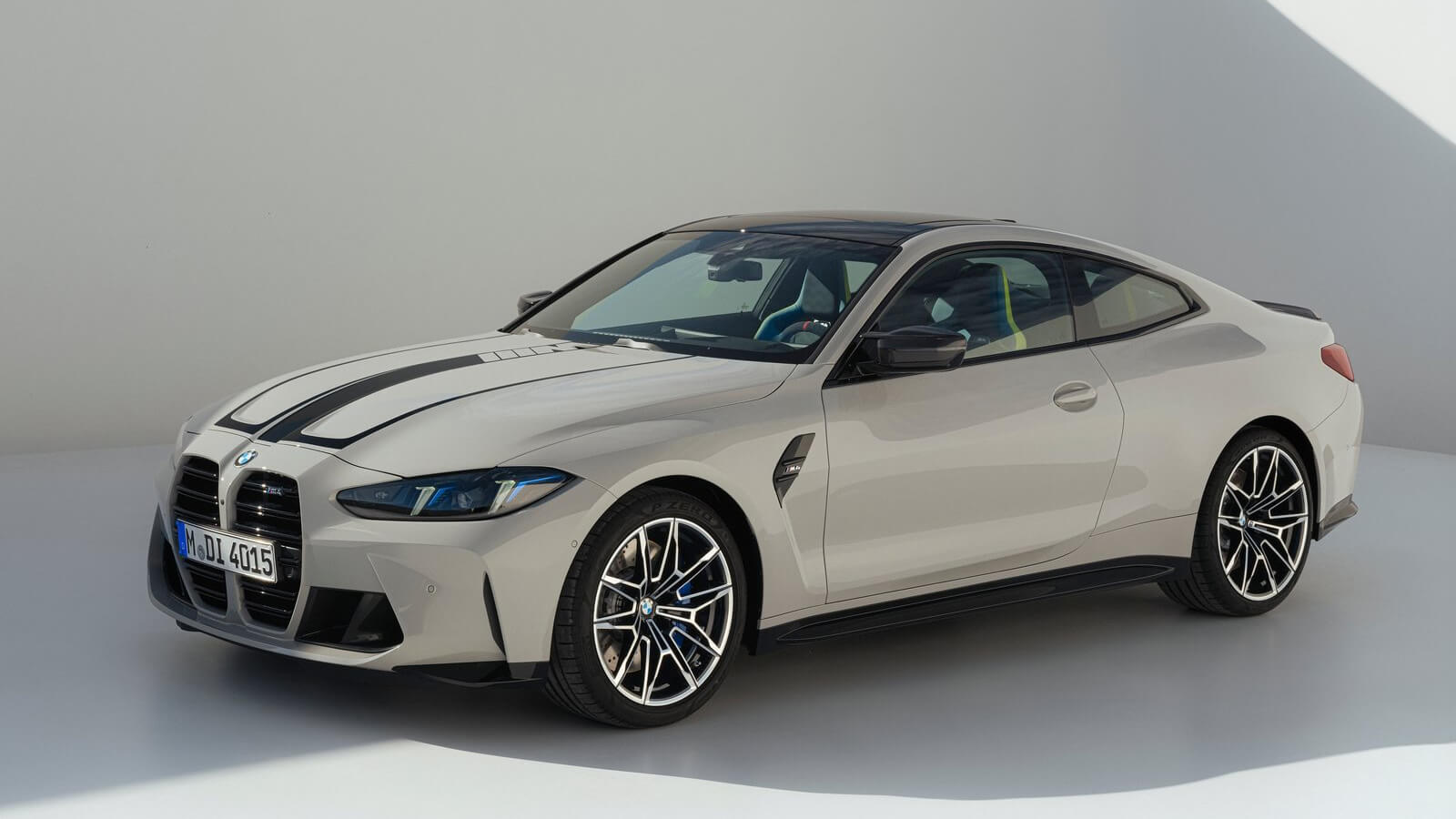 BMW M4 Competition prize 2
