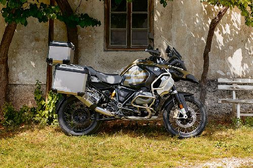 BMW R 1250 GS Adventure prize competition · World Tombola BMW R 1250 GS Adventure prize
