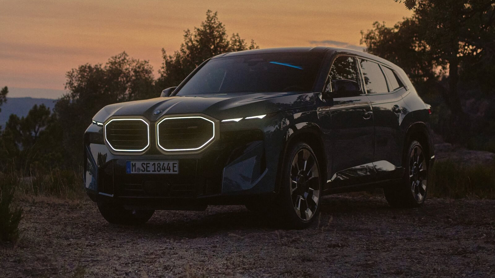 BMW XM prize 4