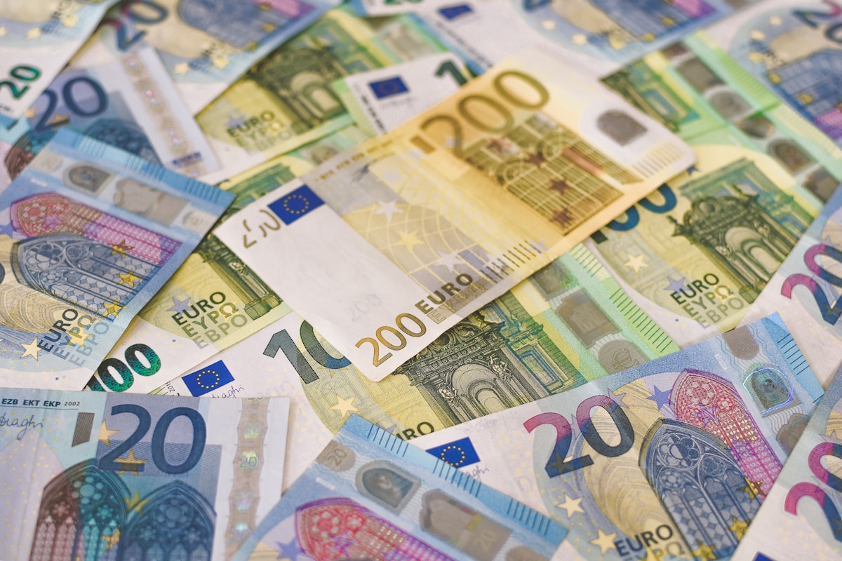 10,000 Cash Prize prize