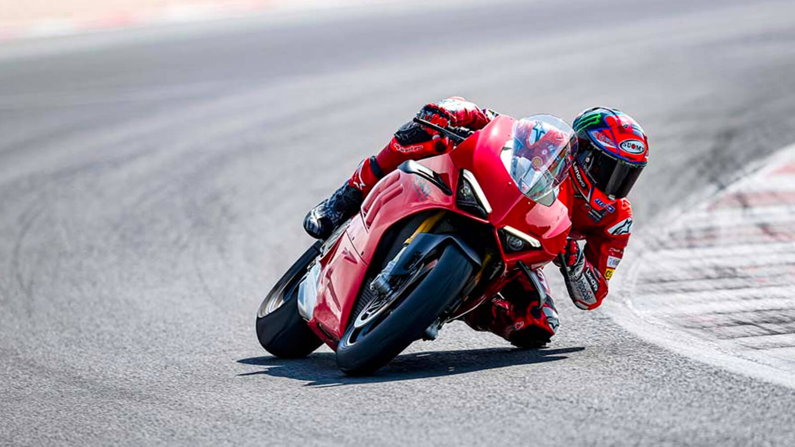 Ducati Panigale V4 R prize 5