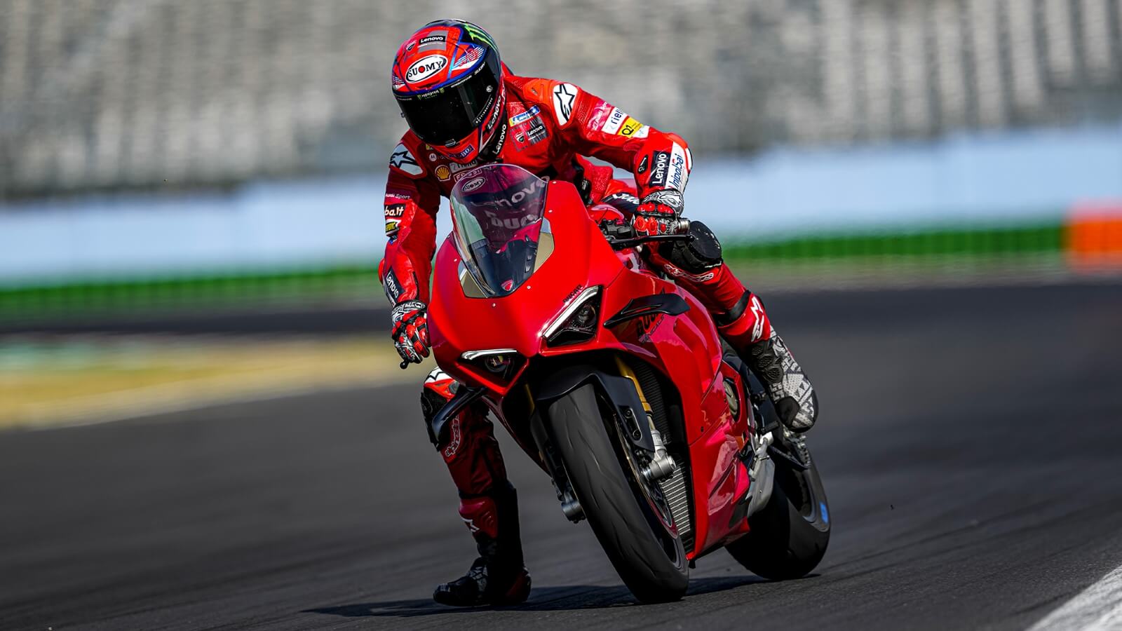 Ducati Panigale V4 R prize 7