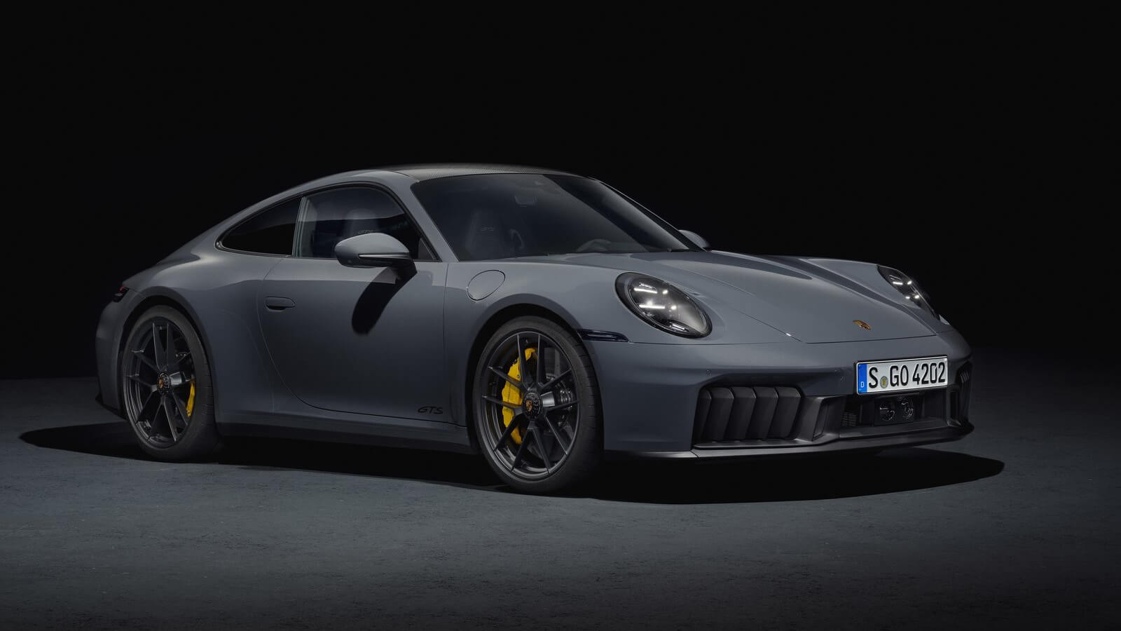 Porsche 911 Carrera GTS prize 6