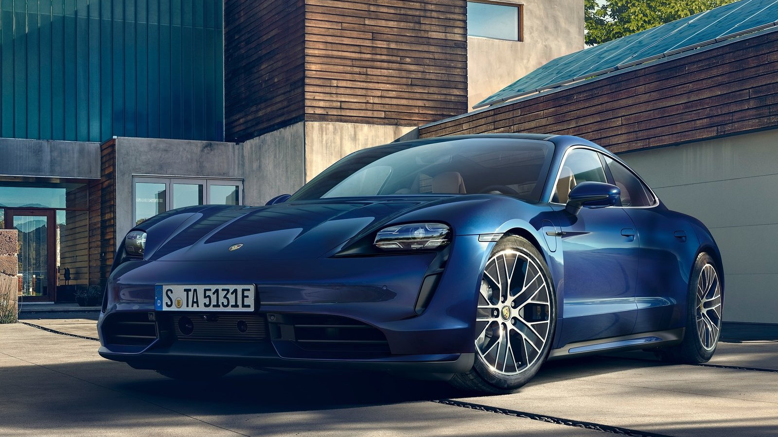 Porsche Taycan Turbo S prize