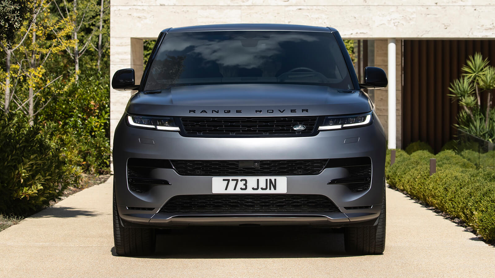 Range Rover Sport D300 prize 2