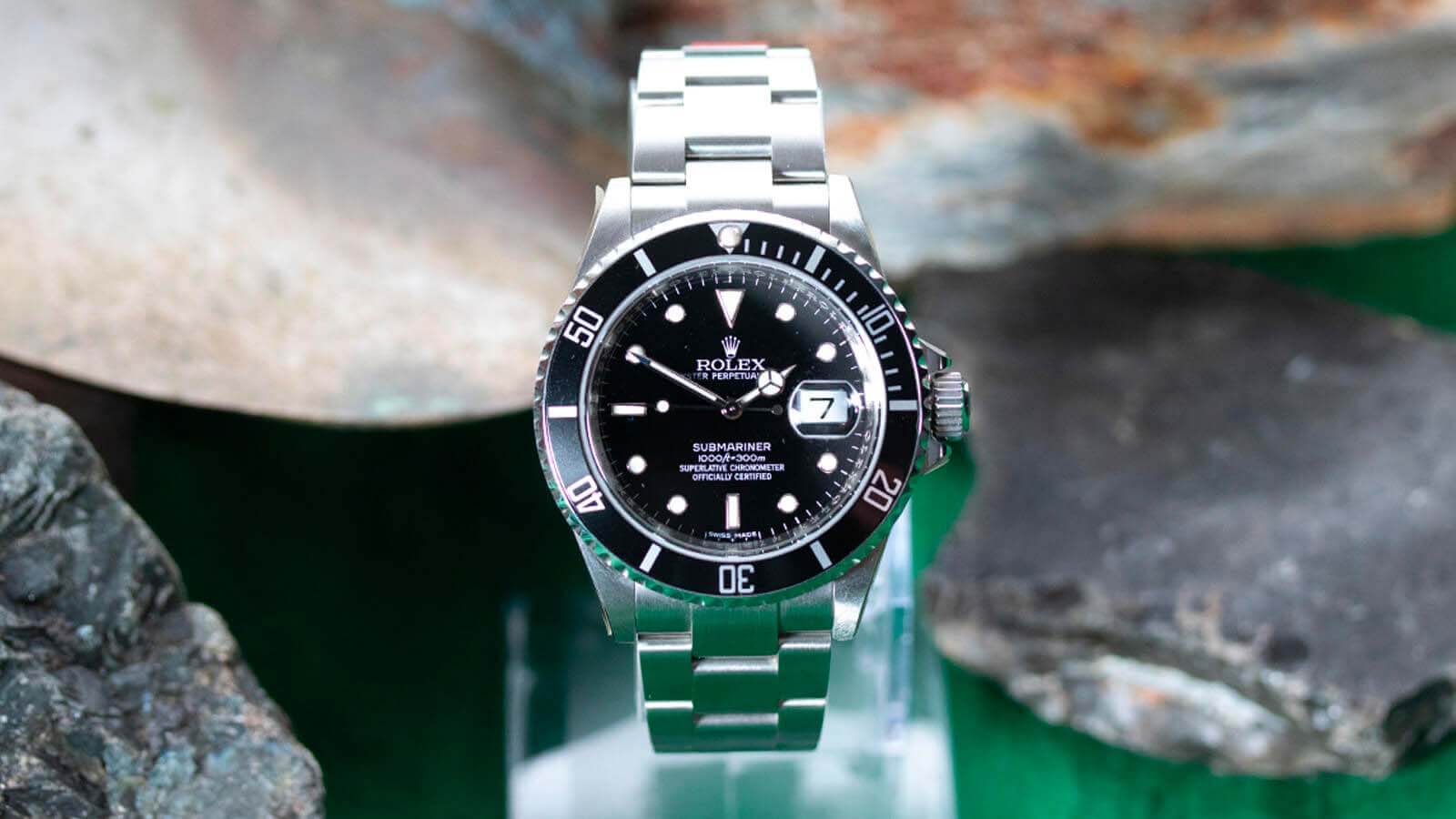 Rolex Submariner Date + £10,000 OR Take £18,000 Cash prize 7